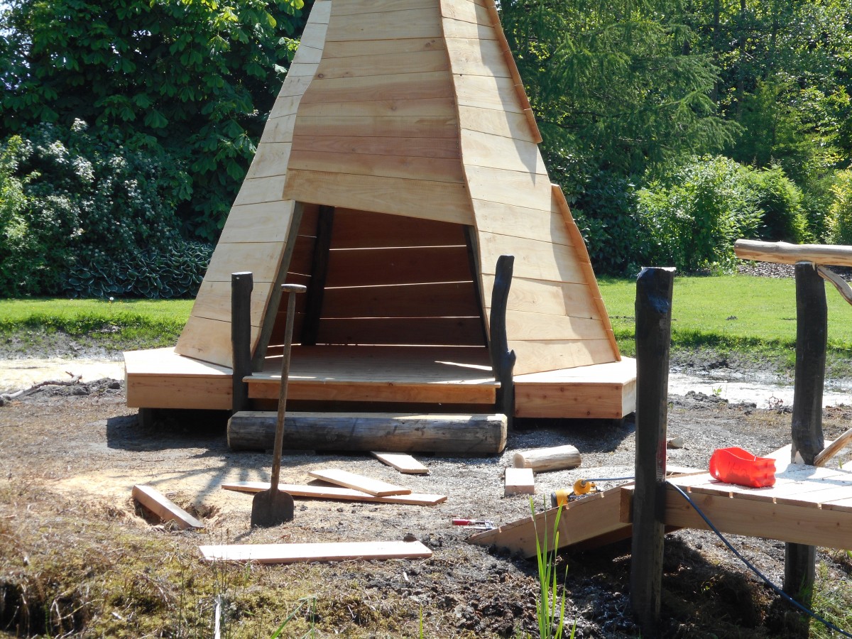 tipi met loopbrug Sneek 1